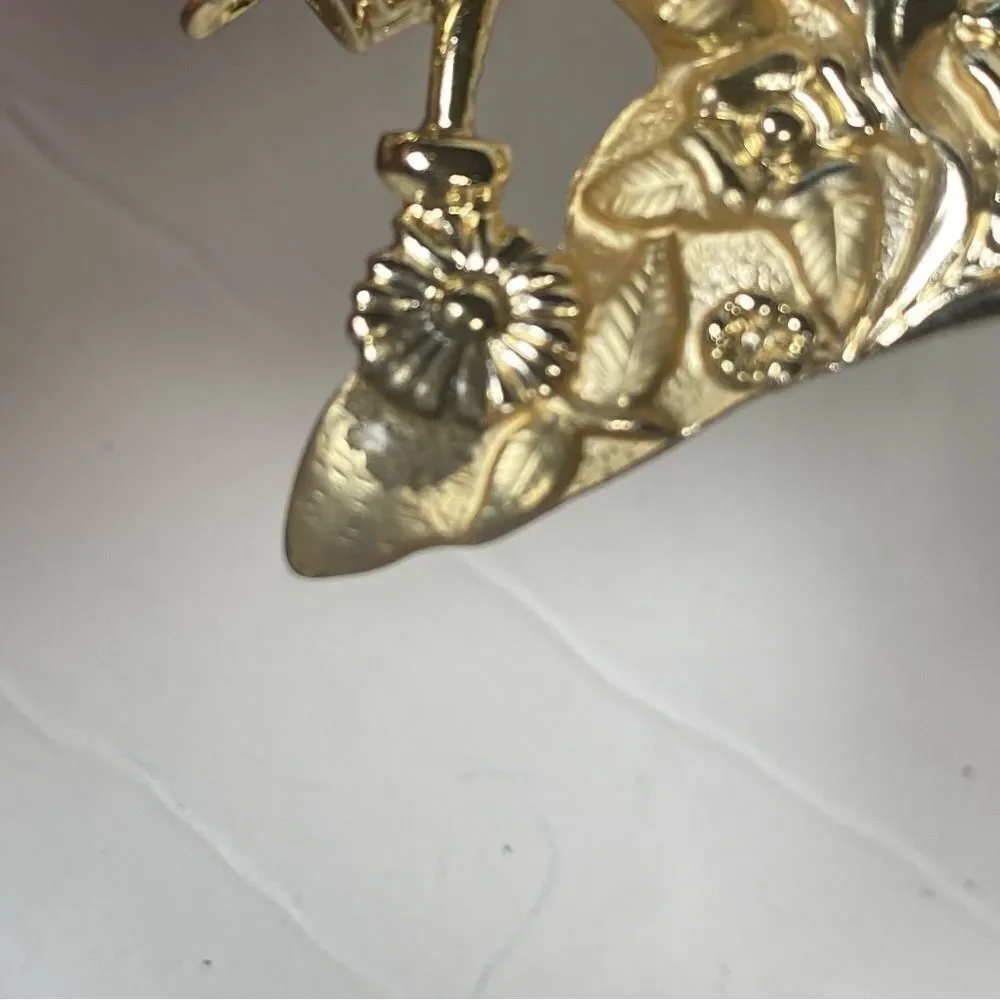American Jewelry Company Vintage Matte and Satin Gold Finish Angel Brooch